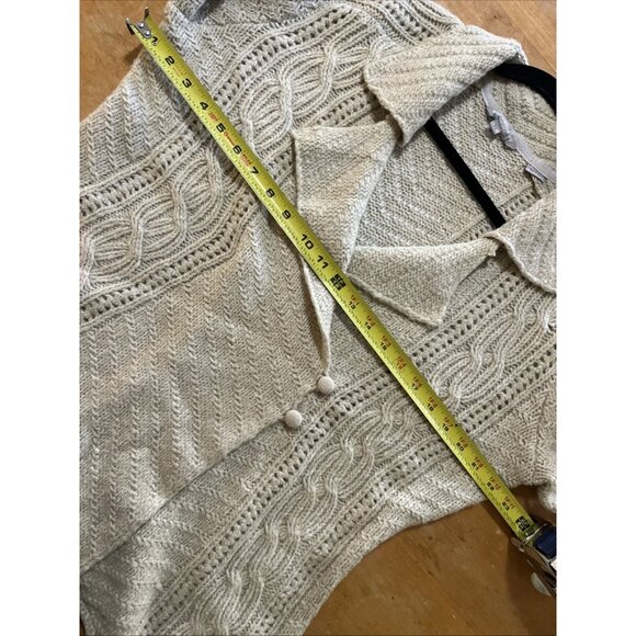 Royal Robbins Women’s Sz Medium Collared Cardigan Cream Covered Buttons - Picture 6 of 10